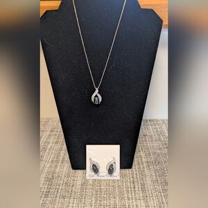 Elegant Silver and Black Jewelry Set Clip Earrings 18" Necklace
